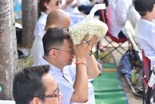 ภาพ No.33174:โครงการธรรมยาตรา เส้นทางพระผู้ปราบมาร ปีที่ 6 ณ วัดพระธรรมกาย