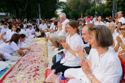 ภาพ No.33206:โครงการธรรมยาตรา เส้นทางพระผู้ปราบมาร ปีที่ 6 ณ วัดพระธรรมกาย