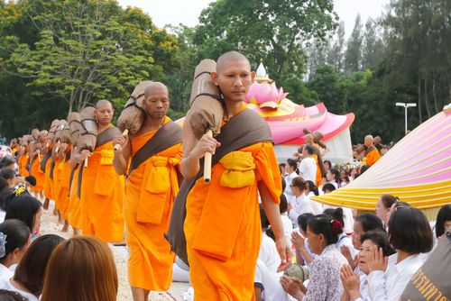ภาพ No.33209:โครงการธรรมยาตรา เส้นทางพระผู้ปราบมาร ปีที่ 6 ณ วัดพระธรรมกาย