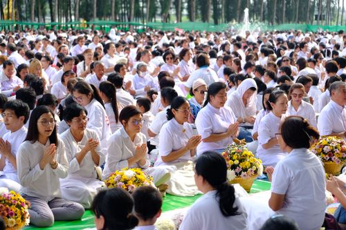 ภาพ No.33237:โครงการธรรมยาตรา เส้นทางพระผู้ปราบมาร ปีที่ 6 ณ วัดพระธรรมกาย