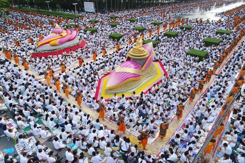 ภาพ No.33216:โครงการธรรมยาตรา เส้นทางพระผู้ปราบมาร ปีที่ 6 ณ วัดพระธรรมกาย