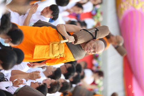 ภาพ No.33124:โครงการธรรมยาตรา เส้นทางพระผู้ปราบมาร ปีที่ 6 ณ วัดพระธรรมกาย