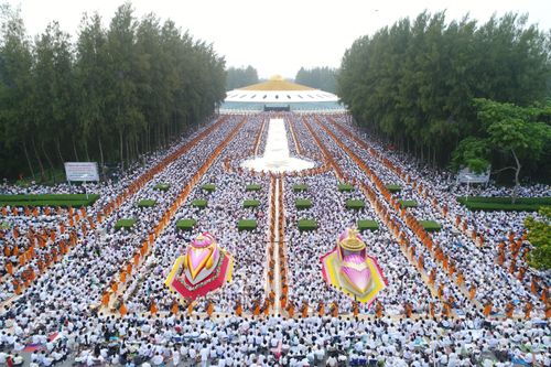 ภาพ No.33219:โครงการธรรมยาตรา เส้นทางพระผู้ปราบมาร ปีที่ 6 ณ วัดพระธรรมกาย
