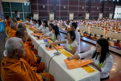 ภาพ No.30109:พิธีถวายสังฆทานแด่คณะสงฆ์ 323 วัด ใน 4 จังหวัดภาคใต้ ครั้งที่ 134