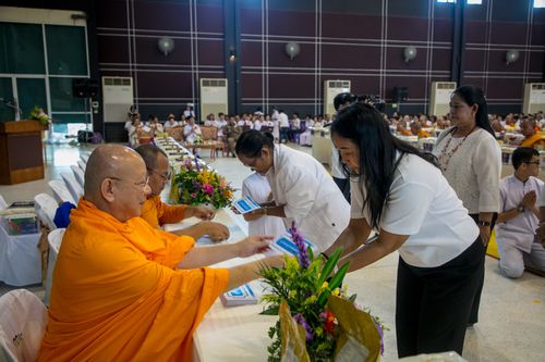 ภาพ No.30125:พิธีถวายสังฆทานแด่คณะสงฆ์ 323 วัด ใน 4 จังหวัดภาคใต้ ครั้งที่ 134