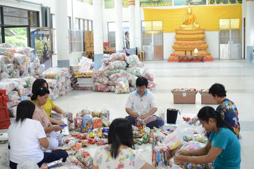 ภาพ No.30153:พิธีถวายสังฆทานแด่คณะสงฆ์ 323 วัด ใน 4 จังหวัดภาคใต้ ครั้งที่ 135