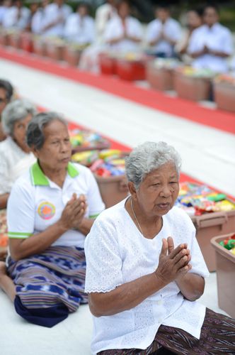 ภาพ No.30171:พิธีถวายสังฆทานแด่คณะสงฆ์ 323 วัด ใน 4 จังหวัดภาคใต้ ครั้งที่ 135