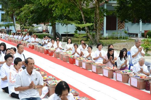 ภาพ No.30170:พิธีถวายสังฆทานแด่คณะสงฆ์ 323 วัด ใน 4 จังหวัดภาคใต้ ครั้งที่ 135