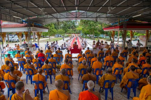 ภาพ No.30181:พิธีถวายสังฆทานแด่คณะสงฆ์ 323 วัด ใน 4 จังหวัดภาคใต้ ครั้งที่ 135