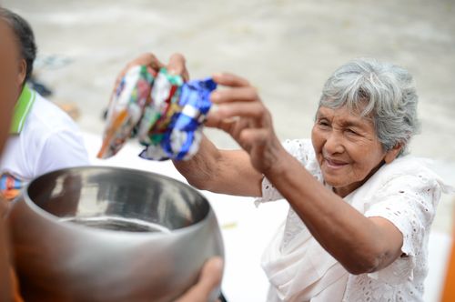 ภาพ No.30192:พิธีถวายสังฆทานแด่คณะสงฆ์ 323 วัด ใน 4 จังหวัดภาคใต้ ครั้งที่ 135