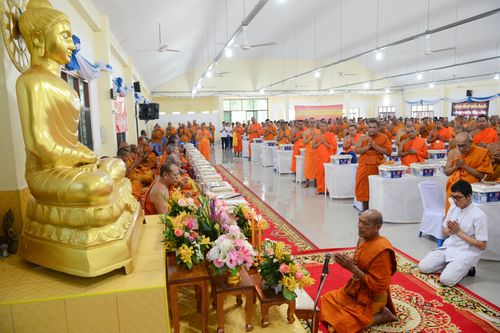 ภาพ No.30215:พิธีถวายสังฆทานแด่คณะสงฆ์ 323 วัด ใน 4 จังหวัดภาคใต้ ครั้งที่ 135