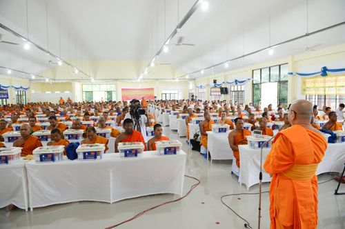 ภาพ No.30211:พิธีถวายสังฆทานแด่คณะสงฆ์ 323 วัด ใน 4 จังหวัดภาคใต้ ครั้งที่ 135