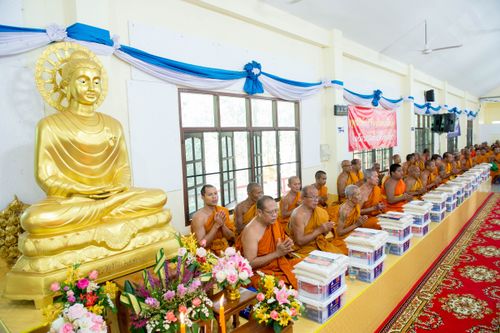 ภาพ No.30217:พิธีถวายสังฆทานแด่คณะสงฆ์ 323 วัด ใน 4 จังหวัดภาคใต้ ครั้งที่ 135