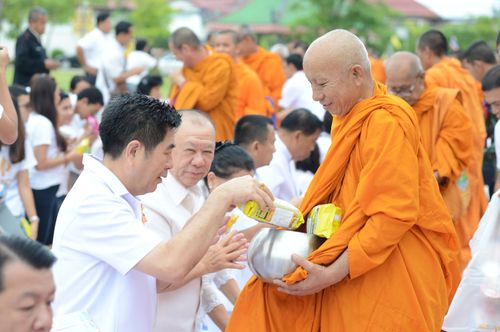 ภาพ No.30322:พิธีถวายสังฆทานแด่คณะสงฆ์ 323 วัด ใน 4 จังหวัดภาคใต้ ครั้งที่ 136