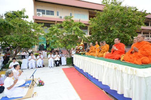 ภาพ No.30330:พิธีถวายสังฆทานแด่คณะสงฆ์ 323 วัด ใน 4 จังหวัดภาคใต้ ครั้งที่ 136