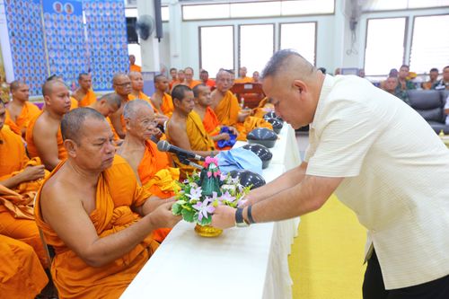 ภาพ No.30339:พิธีถวายสังฆทานแด่คณะสงฆ์ 323 วัด ใน 4 จังหวัดภาคใต้ ครั้งที่ 138