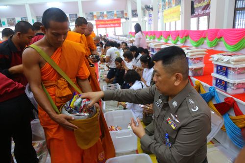 ภาพ No.30357:พิธีถวายสังฆทานแด่คณะสงฆ์ 323 วัด ใน 4 จังหวัดภาคใต้ ครั้งที่ 138