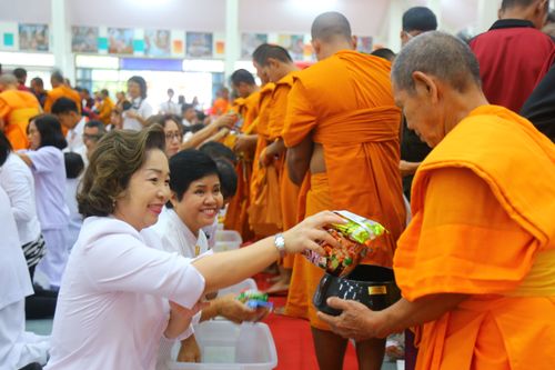 ภาพ No.30358:พิธีถวายสังฆทานแด่คณะสงฆ์ 323 วัด ใน 4 จังหวัดภาคใต้ ครั้งที่ 138