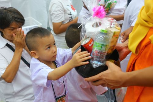 ภาพ No.30360:พิธีถวายสังฆทานแด่คณะสงฆ์ 323 วัด ใน 4 จังหวัดภาคใต้ ครั้งที่ 138