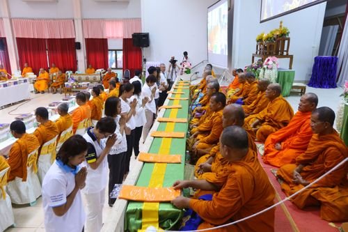 ภาพ No.30503:พิธีถวายสังฆทานแด่คณะสงฆ์ 323 วัด ใน 4 จังหวัดภาคใต้ ครั้งที่ 140