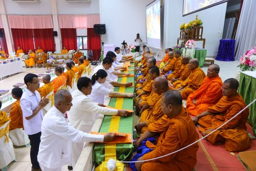 ภาพ No.30505:พิธีถวายสังฆทานแด่คณะสงฆ์ 323 วัด ใน 4 จังหวัดภาคใต้ ครั้งที่ 140