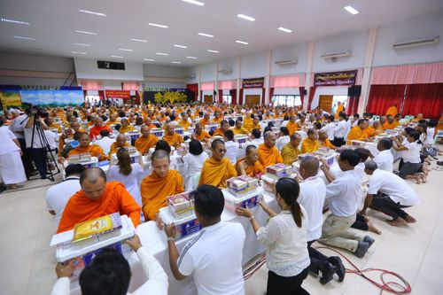 ภาพ No.30508:พิธีถวายสังฆทานแด่คณะสงฆ์ 323 วัด ใน 4 จังหวัดภาคใต้ ครั้งที่ 140