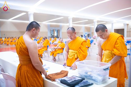 ภาพ No.310155:วันที่ 13-14 กุมภาพันธ์ พ.ศ. 2569 การสอบบาลีสนามหลวง ประจำปี 2569 ประโยค 1-2,  ป.ธ.3/ ประโยค บ.ศ.1-2, บ.ศ.3  ณ สนามสอบประจำจังหวัดปทุมธานี แห่งที่ 2   วัดพระธรรมกาย อ.คลองหลวง จ.ปทุมธานี