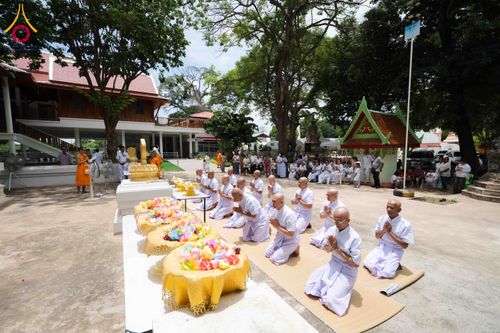 ภาพ No.341338:วันอาทิตย์ที่ 26 กรกฎาคม พ.ศ. 2569 ​โครงการอุปสมบทหมู่บูชาธรรมมหาปูชนียาจารย์ รุ่นที่ ๑ วัดกลางธนรินทร์ ต.บ้านแป้ง อ.พรหมบุรี จ.สิงห์บุรี