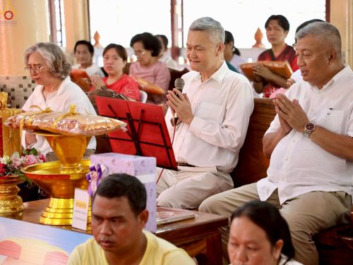 ภาพ No.252439:วันที่ 11 ตุลาคม พ.ศ. 2568 พิธีทอดกฐินสามัคคีทั่วไทย 30,000 วัด โดยคณะศิษยานุศิษย์ บูชาธรรม 81 ปี หลวงพ่อธัมมชโย ณ วัดดอกไม้ อ.บางปะหัน จ.พระนครศรีอยุธยา