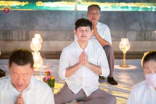 ภาพ No.266264:วันพุธที่ 5 พฤศจิกายน พ.ศ. 2568 (วันพระ ขึ้น 15 ค่ำ เดือน 12) พิธีลอยกระทงธรรม  ณ สระมหาเศรษฐีทะเลบุญ มหาวิหารพระมงคลเทพมุนี วัดพระธรรมกาย จ.ปทุมธานี