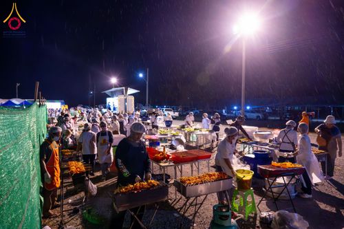 ภาพ No.118833:พิธีถวายภัตตาหารเป็นสังฆทาน แด่คณะพระธรรมยาตรา ปีที่ 12 วันที่ 26 มกราคม พ.ศ. 2567 ณ อนุสรณ์สถานบางปลา จ.นครปฐม