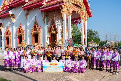 ภาพ No.178465:พิธีทอดกฐิน ณ วัดคลองราษฎ์เจริญ ต.ห้วยยั้ง อ.พรานกระต่าย จ.กำแพงเพชร ในโครงการทอดกฐินสามัคคีทั่วไทย 30,000 วัด บูชาธรรม 80 ปี หลวงพ่อธัมมชโย โดยคณะศิษยานุศิษย์วัดพระธรรมกาย วันที่ 14 พฤศจิกายน พ.ศ. 2567