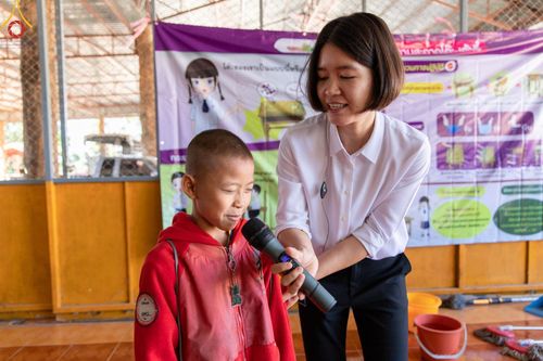 ภาพ No.105031:วันรวมพลังเด็กดี V-Star ผู้นำฟื้นฟูศีลธรรมโลก จังหวัดตาก ณ วัดดอนเจดีย์ อ.พบพระ จ.ตาก วันจันทร์ที่ 25 ธันวาคม พ.ศ. 2566