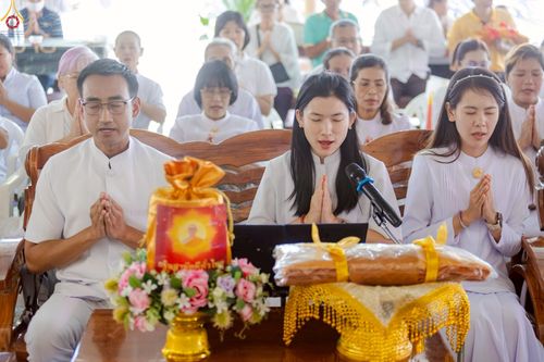 ภาพ No.263762:วันที่ 23 ตุลาคม พ.ศ. 2568 พิธีทอดกฐินสามัคคีทั่วไทย 30,000 วัด โดยคณะศิษยานุศิษย์ บูชาธรรม 81 ปี หลวงพ่อธัมมชโย ณ วัดเขาน้อยพัฒนาราม ต.สุรศักดิ์ อ.ศรีราชา จ.ชลบุรี