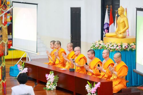 ภาพ No.151769:โครงการอบรมอุบาสิกาแก้ว บรมพุทโธ ประเทศอินโดนีเซีย ระหว่างวันที่ 16 - 22 สิงหาคม พ.ศ. 2567 ณ วัด Graha Padmasambhava