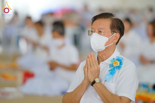 ภาพ No.226493:วันที่ 26 พฤษภาคม พ.ศ. 2568 พิธีบุพเปตพลี ครั้งที่ 164 ร่วมอุทิศบุญแด่หมู่ญาติที่ล่วงลับไปแล้ว และสืบทอดอายุพระพุทธศาสนา ณ หอฉันคุณยายอาจารย์ฯ วัดพระธรรมกาย