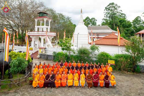 ภาพ No.225542:วันที่ 1 พฤษภาคม พ.ศ. 2568 พิธีเปิดโครงการ สยาม-ลังกา ธรรมยาตรา ฉลองเทศกาลวิสาขบูชาแห่งชาติ ศรีลังกา  และ บูชาธรรม 81 ปี หลวงพ่อธัมมชโย