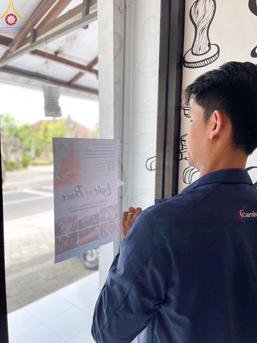 ภาพ No.152702:การเตรียมงานของเจ้าหน้าที่แผนกต่างๆ เพื่องานจุดโคมประทีปที่ ARMA MUSEUM บาหลี ประเทศอินโดนีเซีย งานจัดวันเสาร์ที่ 21 กันยายน พ.ศ. 2567