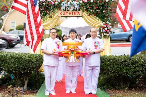 ภาพ No.97867:พิธีทอดกฐินสามัคคี วัดพระธรรมกายจอร์เจีย ประจำปี 2566 วันอาทิตย์ ที่ 12 พฤศจิกายน พ.ศ. 2566 วัดพระธรรมกายจอร์เจีย ประเทศสหรัฐอเมริกา