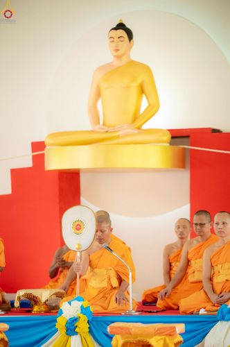 ภาพ No.255232:วันที่ 12 ตุลาคม พ.ศ. 2568 พิธีอัญเชิญพระบรมสารีริกธาตุและบรรจุ ลงในพระเกตุพระประธาน , พิธีทอดกฐินสามัคคีทั่วไทย 30,000 วัด โดยคณะศิษยานุศิษย์ วัดพระธรรมกาย  บูชาธรรม 81 ปี หลวงพ่อธัมมชโย ณ ธุดงคสถานเขาย้อย จ.เพชรบุรี