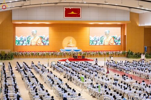 ภาพ No.104225:โครงการตอบปัญหาธรรมะทางก้าวหน้า ครั้งที่ 41 รอบชิงชนะเลิศระดับชาติ วันเสาร์ที่ 23 ธันวาคม พ.ศ. 2566 ณ ห้องแก้วสารพัดนึก วัดพระธรรมกาย จัดโดย ชมรมพุทธศาสตร์สากล