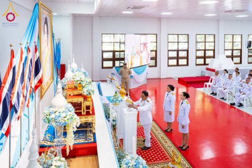 ภาพ No.237695:พิธีถวายเครื่องราชสักการะและวางพานพุ่ม และพิธีจุดเทียนถวายพระพรชัยมงคล เนื่องในโอกาสวันเฉลิมพระชนมพรรษา สมเด็จพระนางเจ้าสิริกิติ์ พระบรมราชินีนาถ พระบรมราชชนนีพันปีหลวง วันอังคารที่ 12 สิงหาคม พ.ศ. 2568  ณ อาคารปลูกศรัทธา 2 วัดพระธรรมกาย