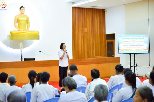 ภาพ No.250025:วันที่ 26-28 กันยายน พ.ศ. 2568 โครงการอบรมอุบาสกแก้ว อุบาสิกาแก้ว รุ่นที่ 3 ตัวแทนทอดกฐินสามัคคีทั่วไทย 30,000 วัด ณ ศูนย์ปฏิบัติธรรมจันทบุรี จ.จันทบุรี