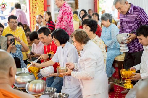 ภาพ No.252625:วันที่ 11 ตุลาคม พ.ศ. 2568 พิธีทอดกฐินสามัคคีทั่วไทย 30,000 วัด โดยคณะศิษยานุศิษย์ บูชาธรรม 81 ปี หลวงพ่อธัมมชโย ณ วัดขจรรังสรรค์ จ.ภูเก็ต