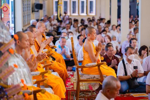 ภาพ No.176959:พิธีทอดกฐิน ณ วัดป่าบ้านเหล่า ต.ทุ่งก่อ อ.เวียงเชียงรุ้ง จ.เชียงราย ในโครงการทอดกฐินสามัคคีทั่วไทย 30,000 วัด บูชาธรรม 80 ปี หลวงพ่อธัมมชโย โดยคณะศิษยานุศิษย์วัดพระธรรมกาย วันที่ 26 ตุลาคม พ.ศ. 2567