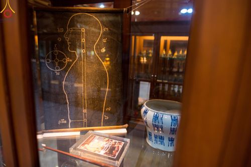 ภาพ No.119128:พิธีจุดประทีปถวายเป็นพุทธบูชา และบูชาธรรมมหาปูชนียาจารย์ พระมงคลเทพมุนี(สด จนฺทสโร) ในโครงการธรรมยาตราฯ วันที่ 26 มกราคม พ.ศ. 2567 ณ อาคารธรรมยาตรา กตัญญูบูชามหาปูชนียาจารย์ ตรงข้ามวัดปากน้ำภาษีเจริญ จ.กรุงเทพมหานคร