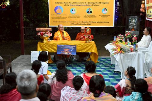 ภาพ No.263419:วันที่ 17 ตุลาคม พ.ศ. 2568 ทอดกฐินสมทบวัดต่างประเทศ ณ ศูนย์เผยแผ่พุทธรัตนะ กรุงเดลลี ประเทศอินเดีย 