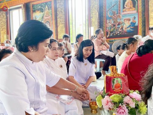 ภาพ No.166915:พิธีทอดกฐิน ณ วัดมะเกลือ ต.คลองโยง อ.พุทธมณฑล จ.นครปฐม ในโครงการกฐินสามัคคีทั่วไทย 30,000 วัด บูชาธรรม 80 ปี หลวงพ่อธัมมชโย โดยคณะศิษยานุศิษย์วัดพระธรรมกาย วันที่ 20 ตุลาคม พ.ศ. 2567