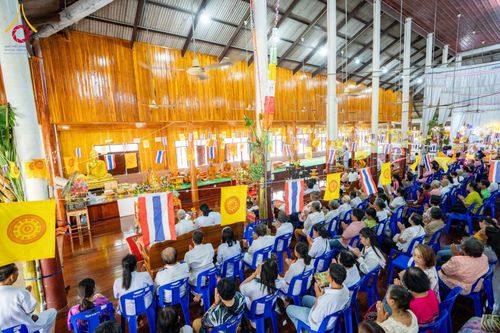 ภาพ No.166583:พิธีทอดกฐิน ณ วัดสามขาว จ.อ่างทอง ในโครงการกฐินสามัคคีทั่วไทย 30,000 วัด บูชาธรรม 80 ปี หลวงพ่อธัมมชโย โดยคณะศิษยานุศิษย์วัดพระธรรมกาย วันที่ 27 ตุลาคม พ.ศ. 2567