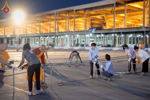 ภาพ No.217703:วันที่ 10-14 เมษายน พ.ศ. 2568 เจ้าหน้าที่อาสาสมัคร เตรียมงานวันคุ้มครองโลก ชุดที่ 2 วัดพระธรรมกาย จ.ปทุมธานี